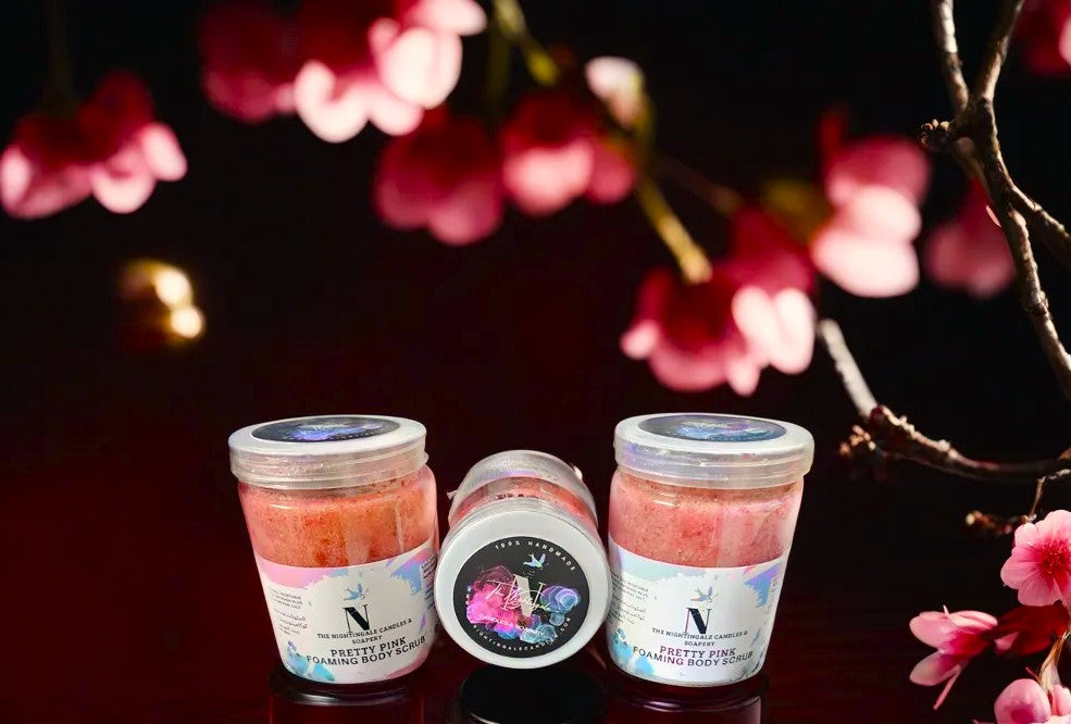 Pretty Pink scrub: Himalayan salts & pink french clay, for sensitive and dry skin. مقشر صابوني الطين الوردي للبشرة الجافة والحساسة